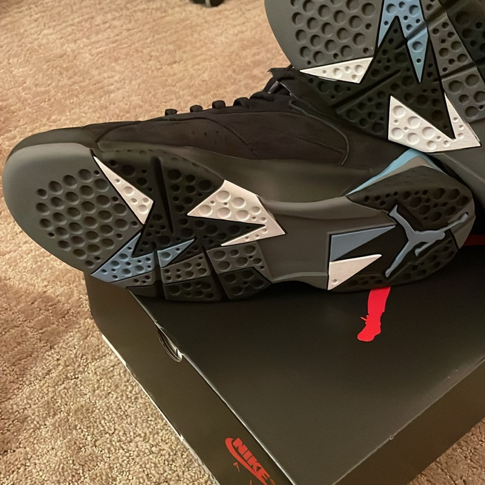 NEW - men’s size 9.5 Nike Air Jordan 7 Retro - Picture 2 of 5